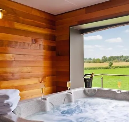 Villa Chateau Froidthier Luxueuze Vakantievilla'S In Het Land Van Herve, Aubel